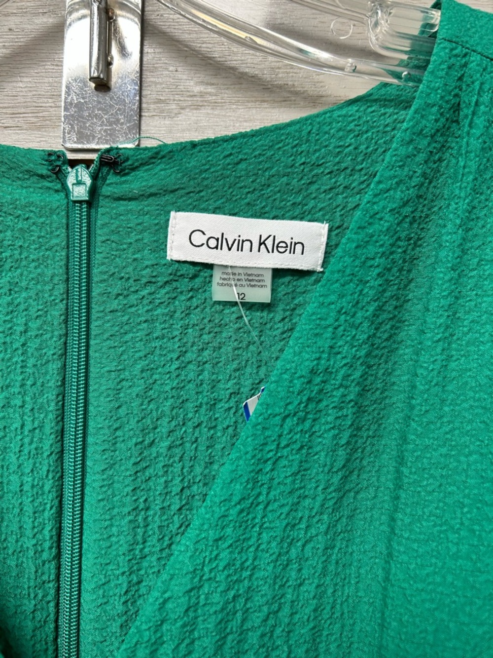 Calvin Klein Green V-Neck Knotted Waist Maxi Dress - Picture 4 of 7